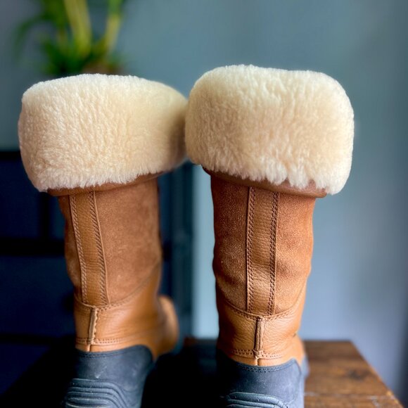 UGG Adirondack lll Tall Women's Boots Light Brown/Tan Black Size 5 - Picture 8 of 10